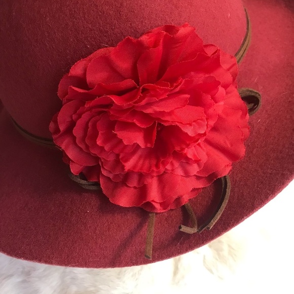 Women’s Red Felt Wool Wide Brim Hat Floral Detail - Picture 5 of 7